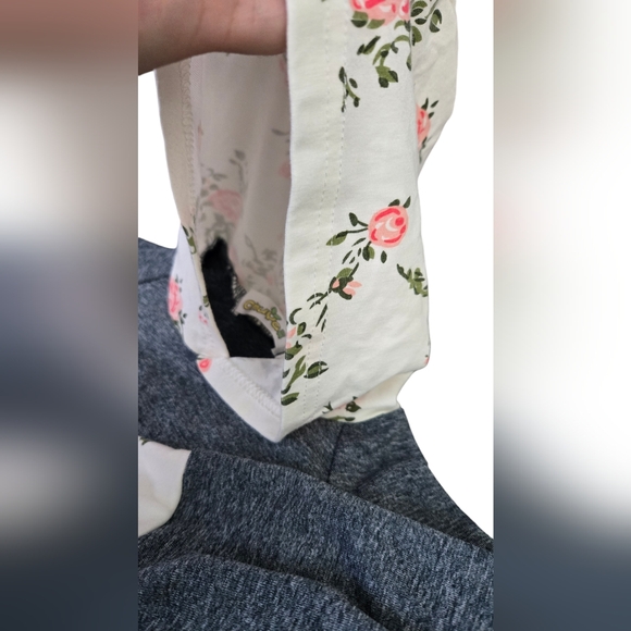 Baby girl winter matching sets. Bundle of 3. 3-6M - Picture 7 of 10